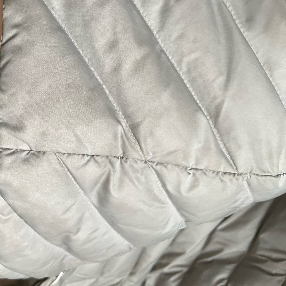 The North Face Karokora 700 Fill Down Parka - Picture 8 of 15